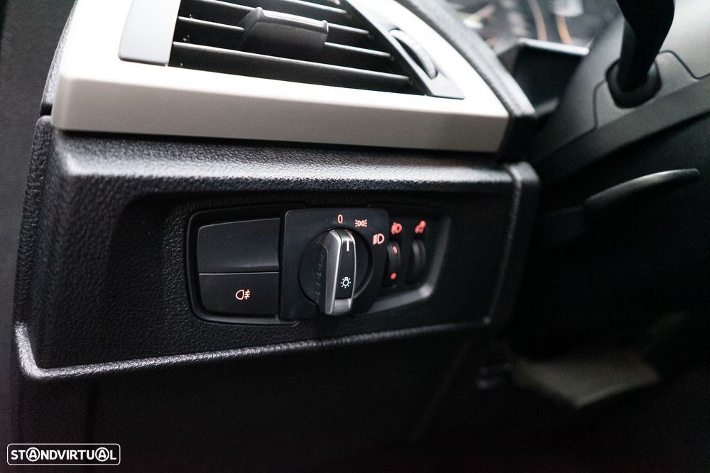 BMW 118 d Sport - 19