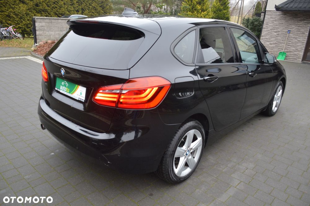 BMW Seria 2 216d Advantage - 9