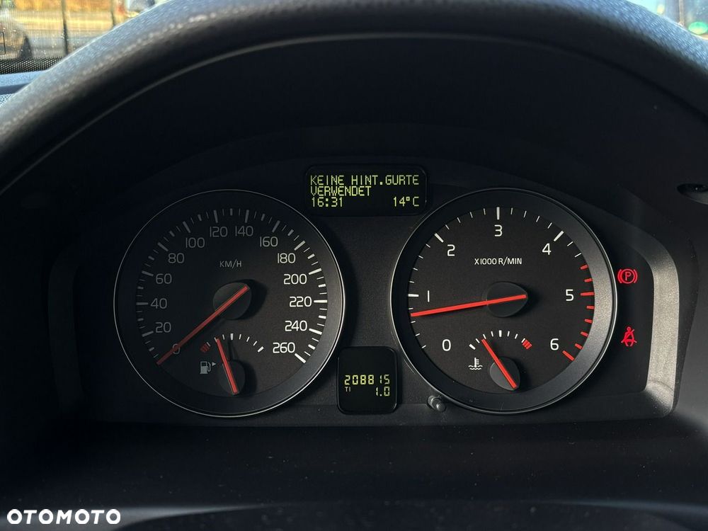 Volvo V50 - 15