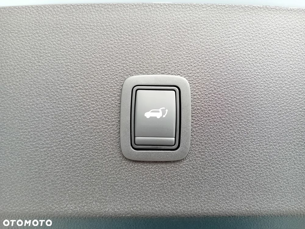 Renault 4 E-Tech 52kWh Comfort Range Iconic Plein Sud - 32