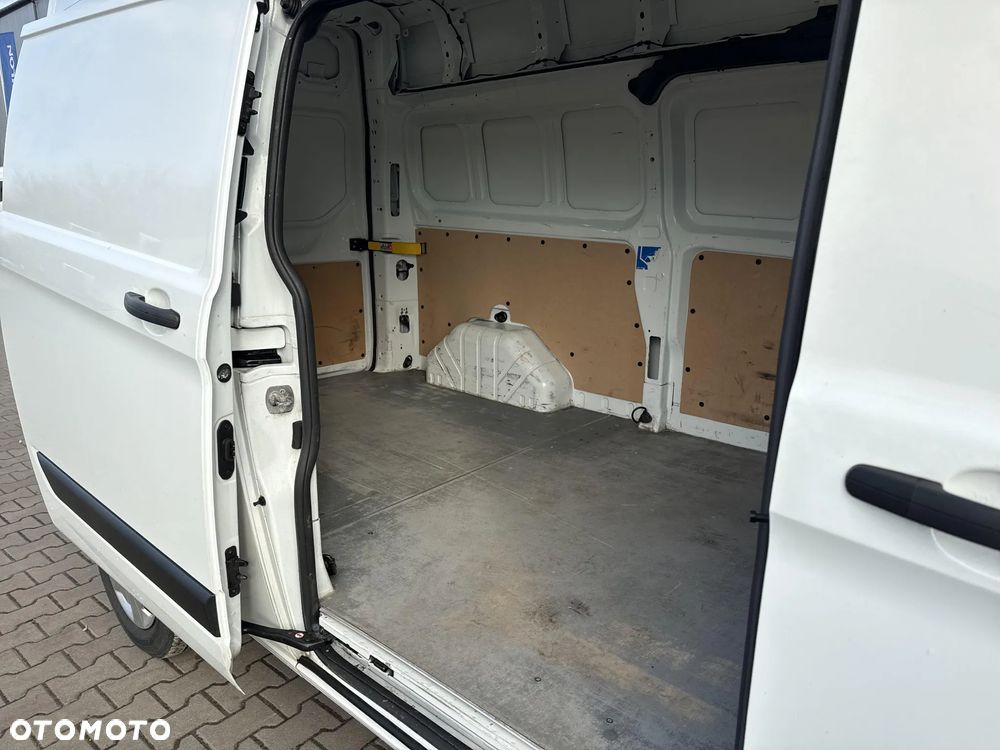 Ford Transit Custom L2H2 Trend 3300 2.0 EcoBlue - 24