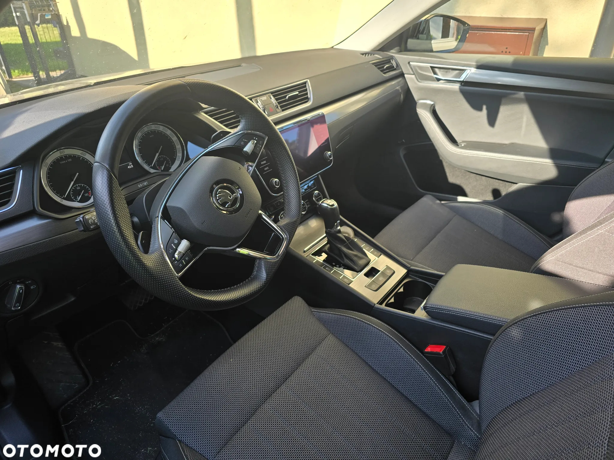 Skoda Superb 2.0 TDI SCR 4x4 Ambition DSG - 5