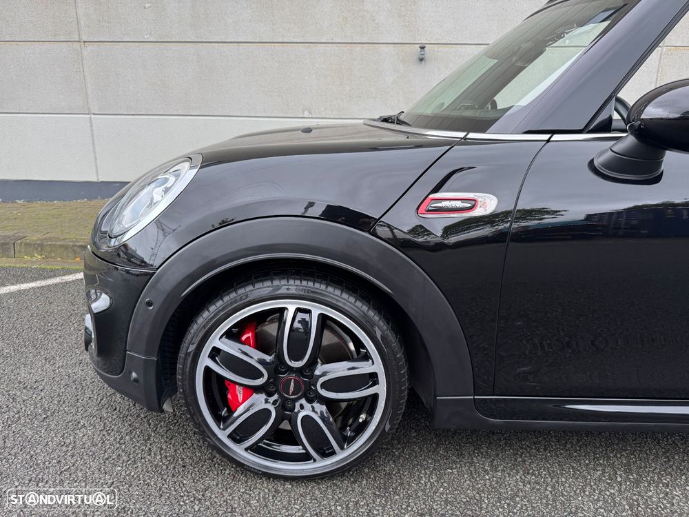 MINI Cabrio John Cooper Works Auto Desportiva - 21