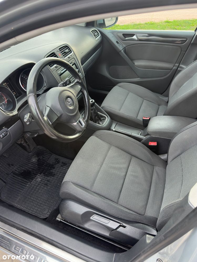 Volkswagen Golf 1.6 Comfortline - 11
