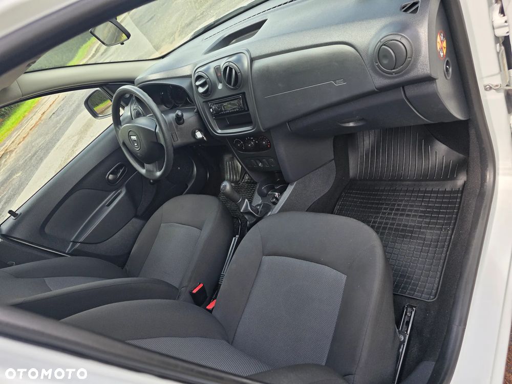 Dacia Sandero - 13