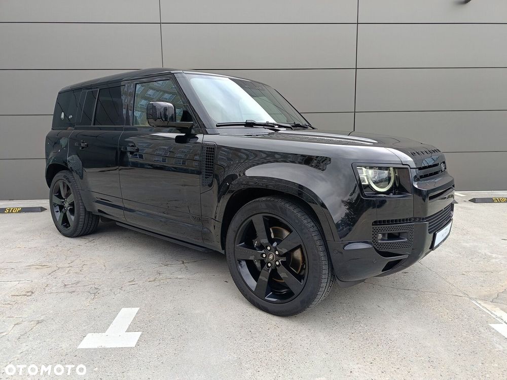 Land Rover Defender - 3