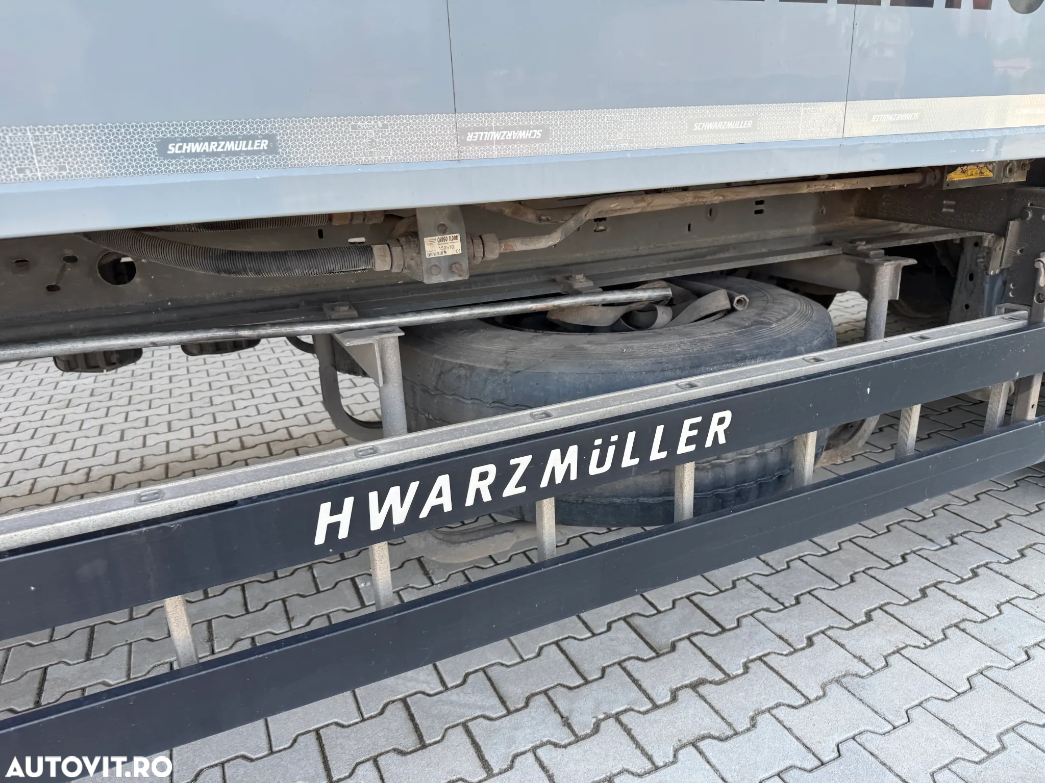 Schwarzmuller Walking Floor - 14