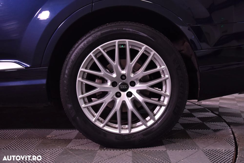 Audi Q7 - 13