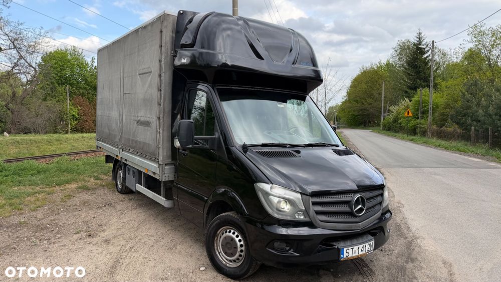 Mercedes-Benz Sprinter - 2