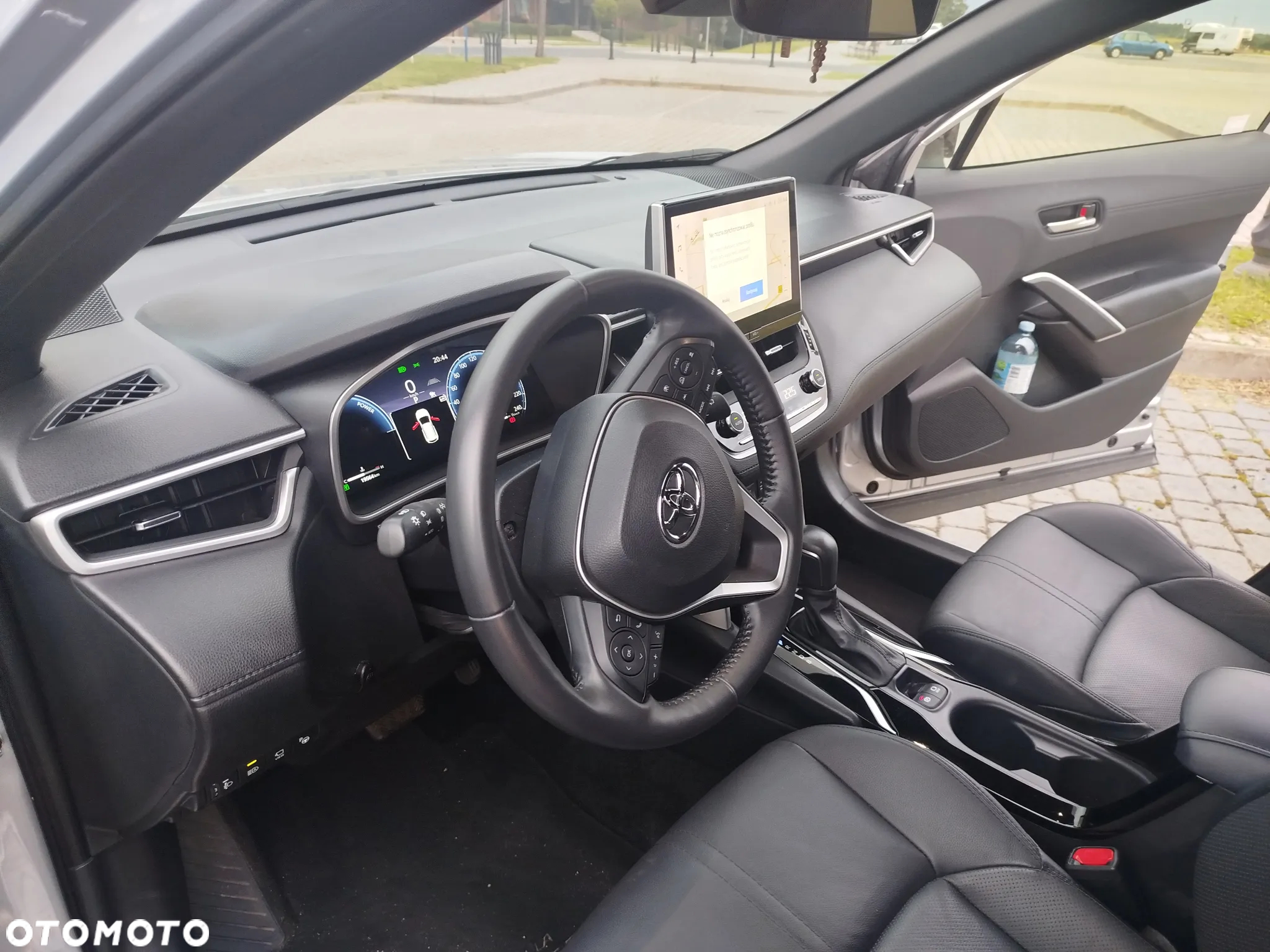 Toyota Corolla Cross 2.0 Hybrid Executive - 4