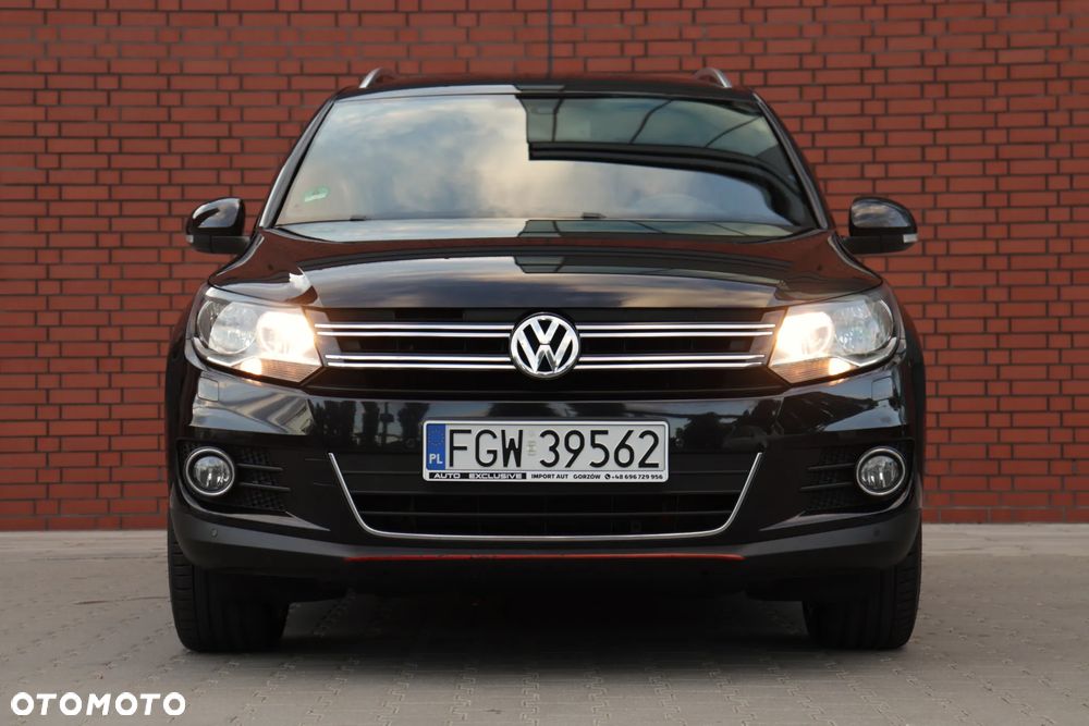 Volkswagen Tiguan 2.0 TDI SCR BlueMotion Technology Lounge Sport & Style - 6