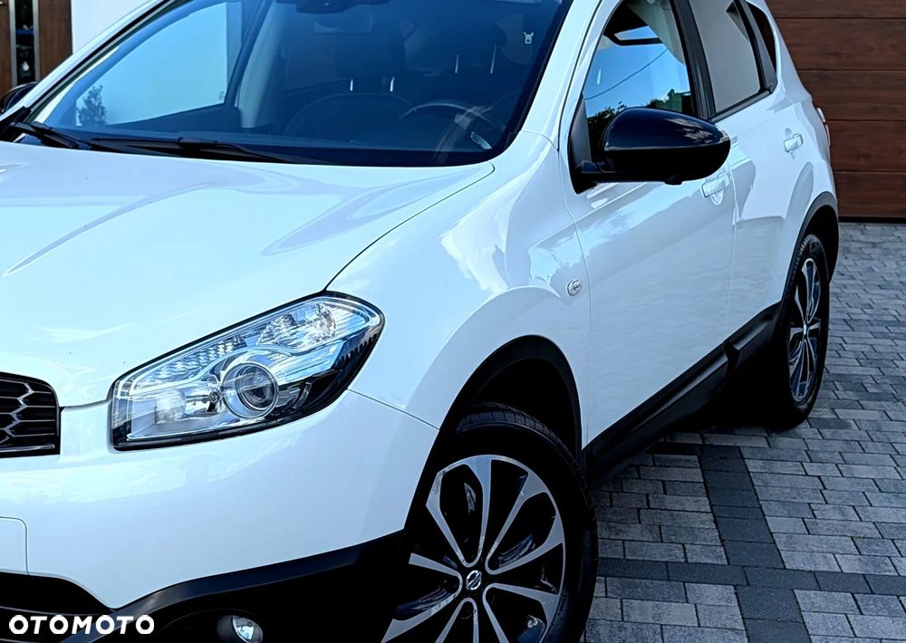 Nissan Qashqai 1.6 360 - 22