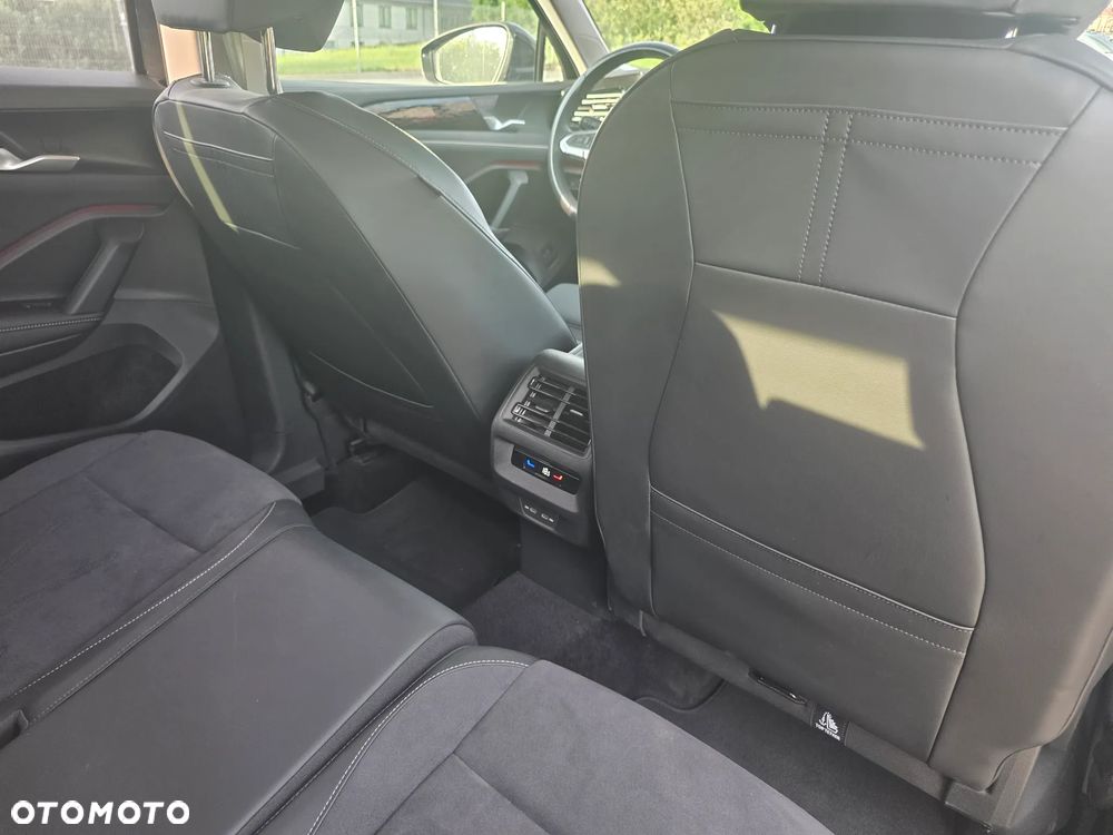 Volkswagen Tiguan - 24