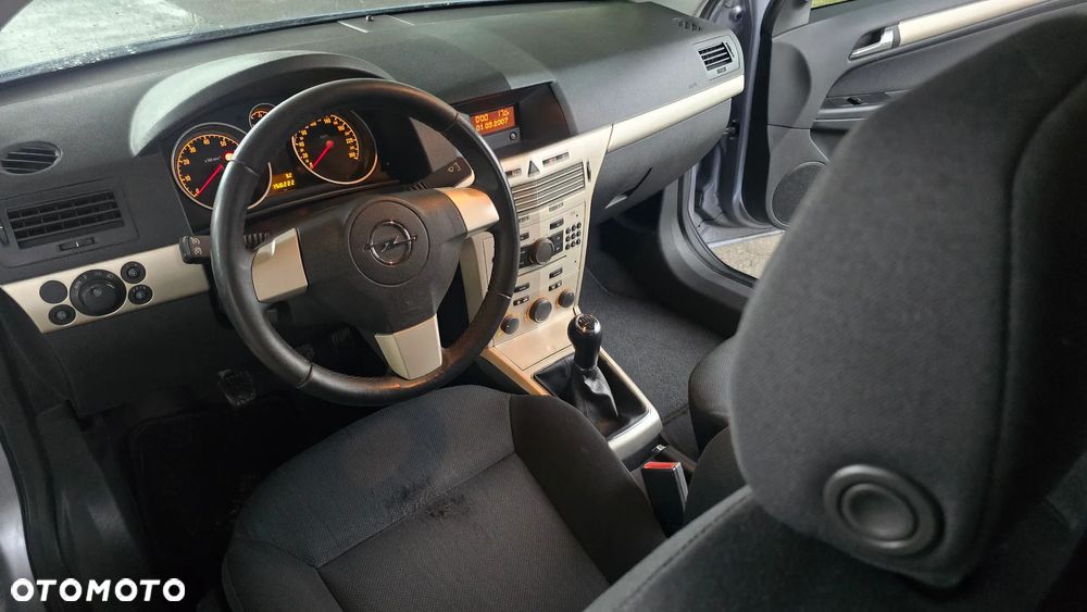Opel Astra 1.8 Comfort - 30