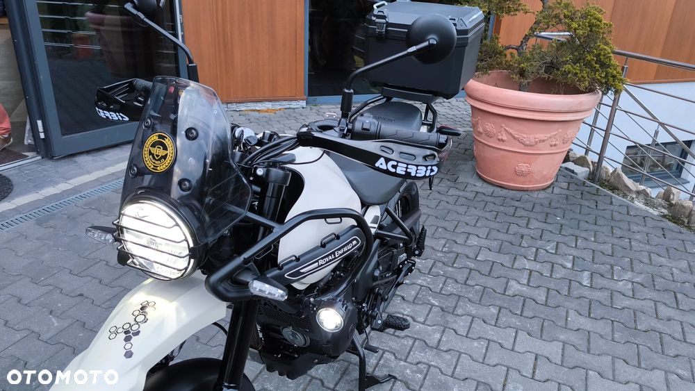 Royal Enfield Himalayan - 12