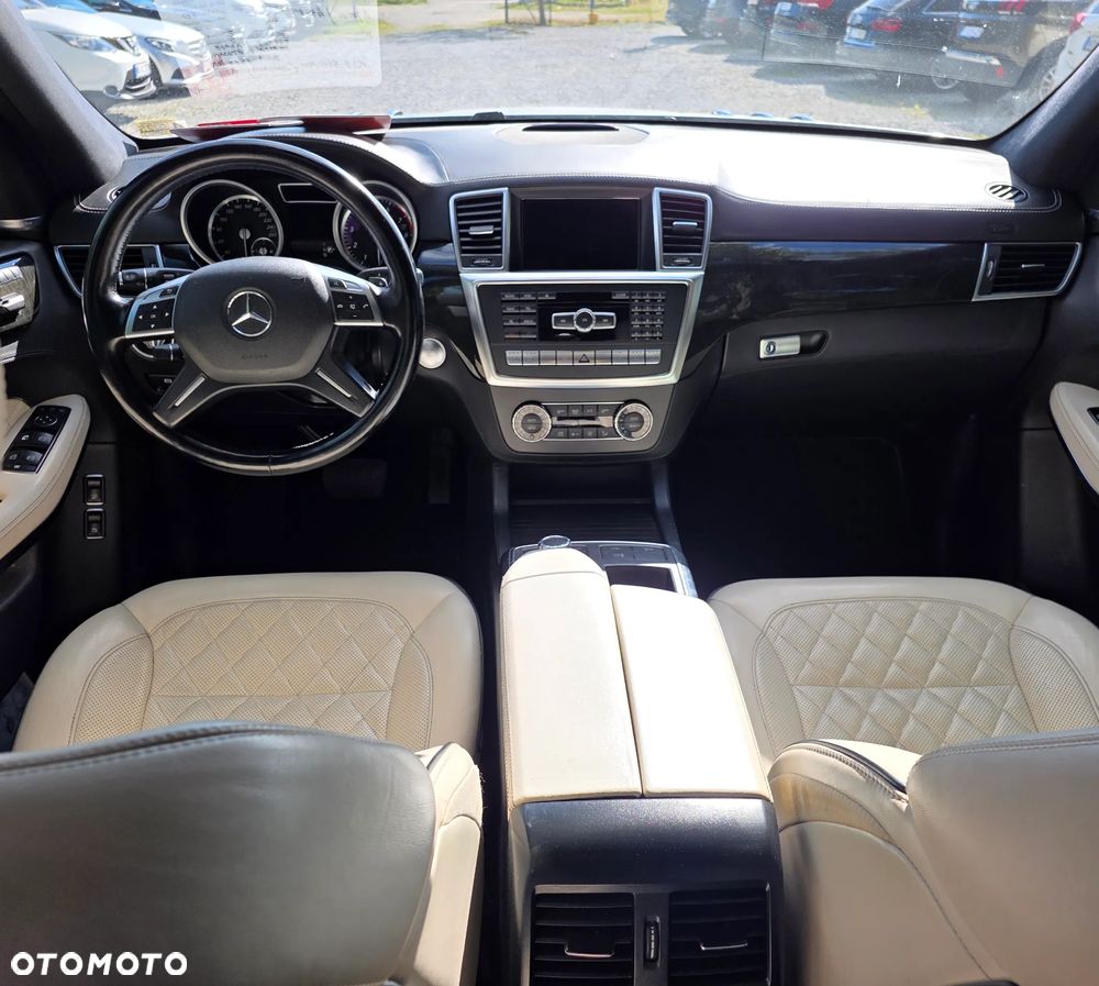 Mercedes-Benz GL 500 4Matic (BlueEFFICIENCY) 7G-TRONIC - 15