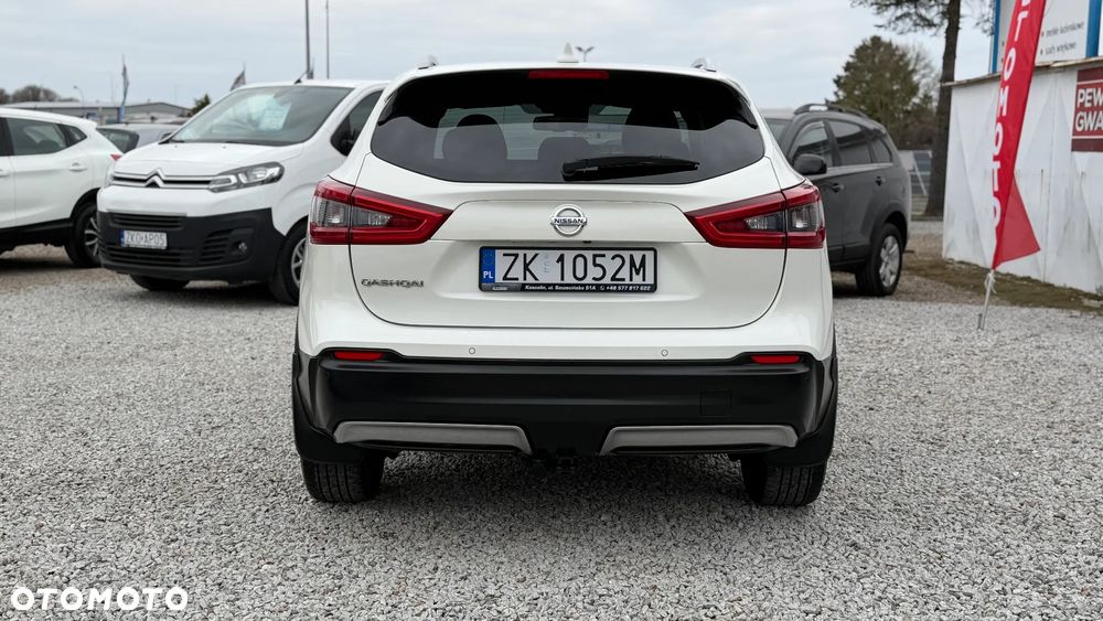 Nissan Qashqai 1.2 DIG-T N-Connecta EU6 - 14