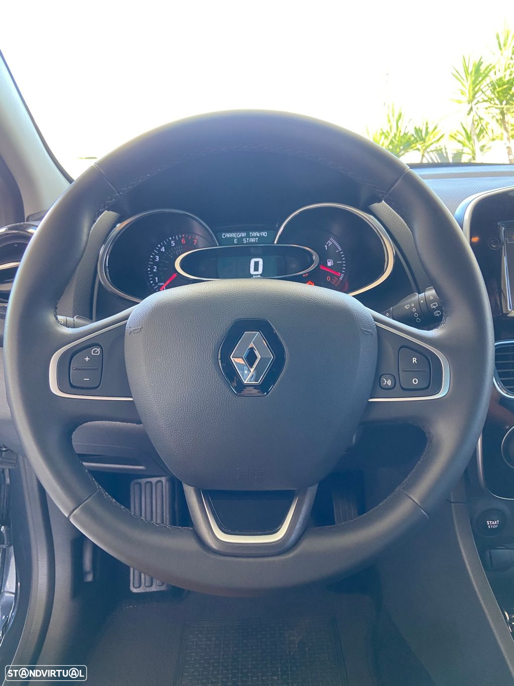 Renault Clio 0.9 TCe Limited - 15