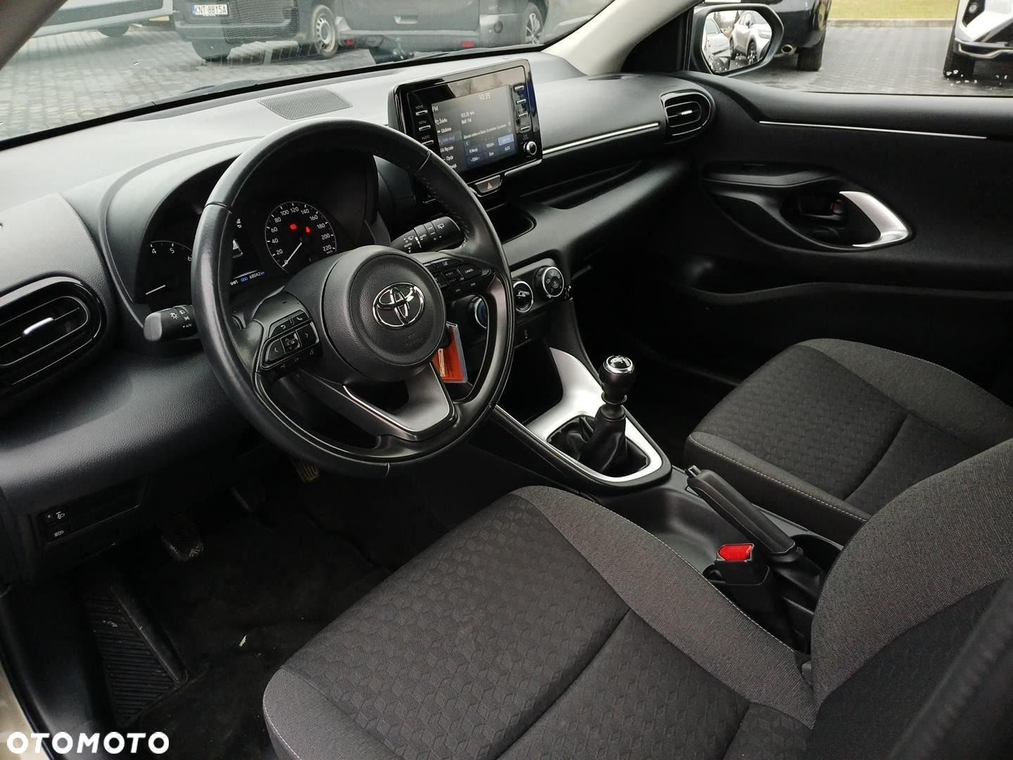 Toyota Yaris - 9