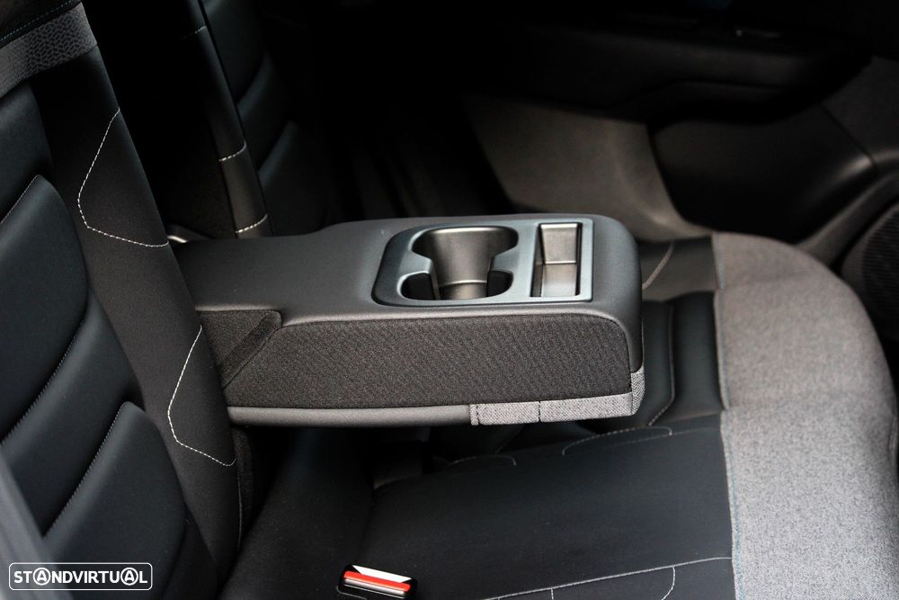 Citroën e-C4 50 kWh Shine - 17