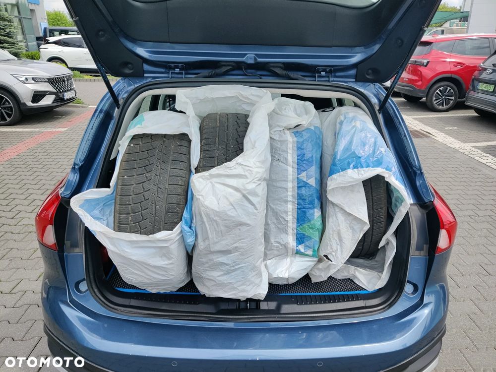 Ford Focus 1.5 EcoBoost Active - 18