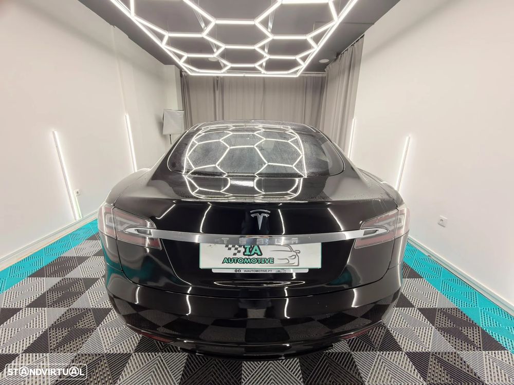 Tesla Model S 70 - 8