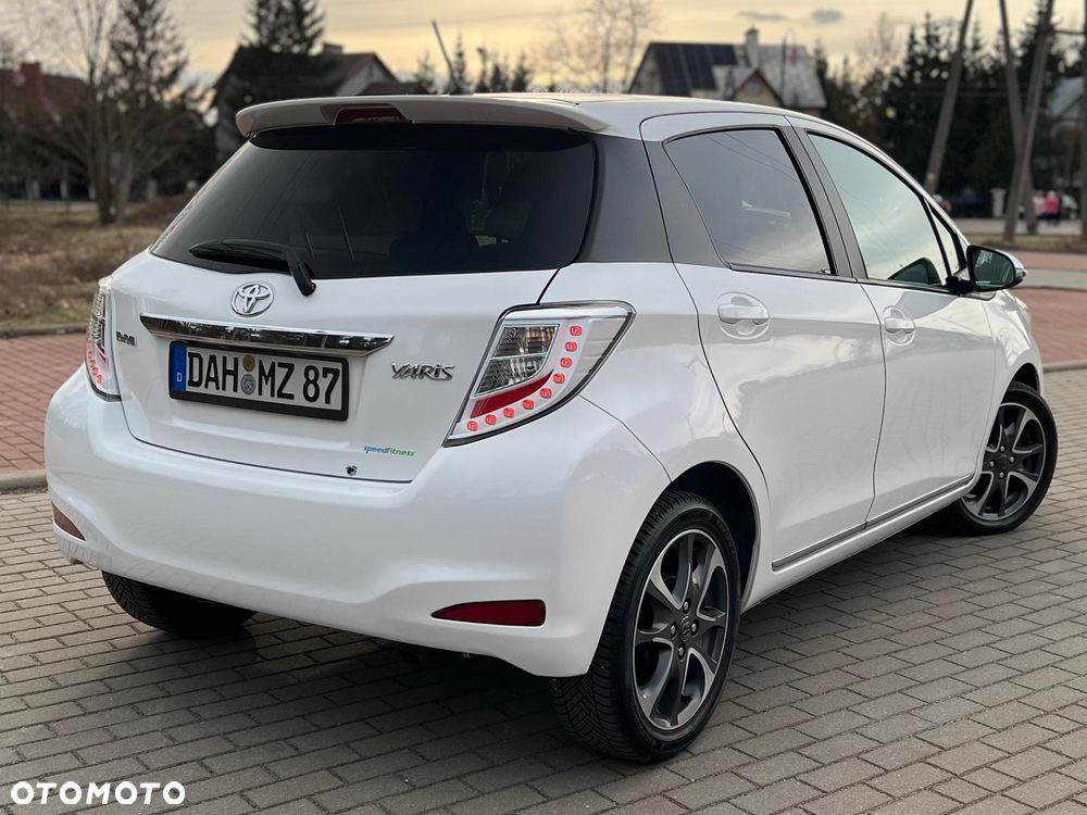 Toyota Yaris - 9