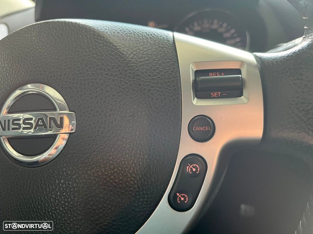 Nissan Qashqai 1.6 dCi Tekna Premium 18 360 - 27