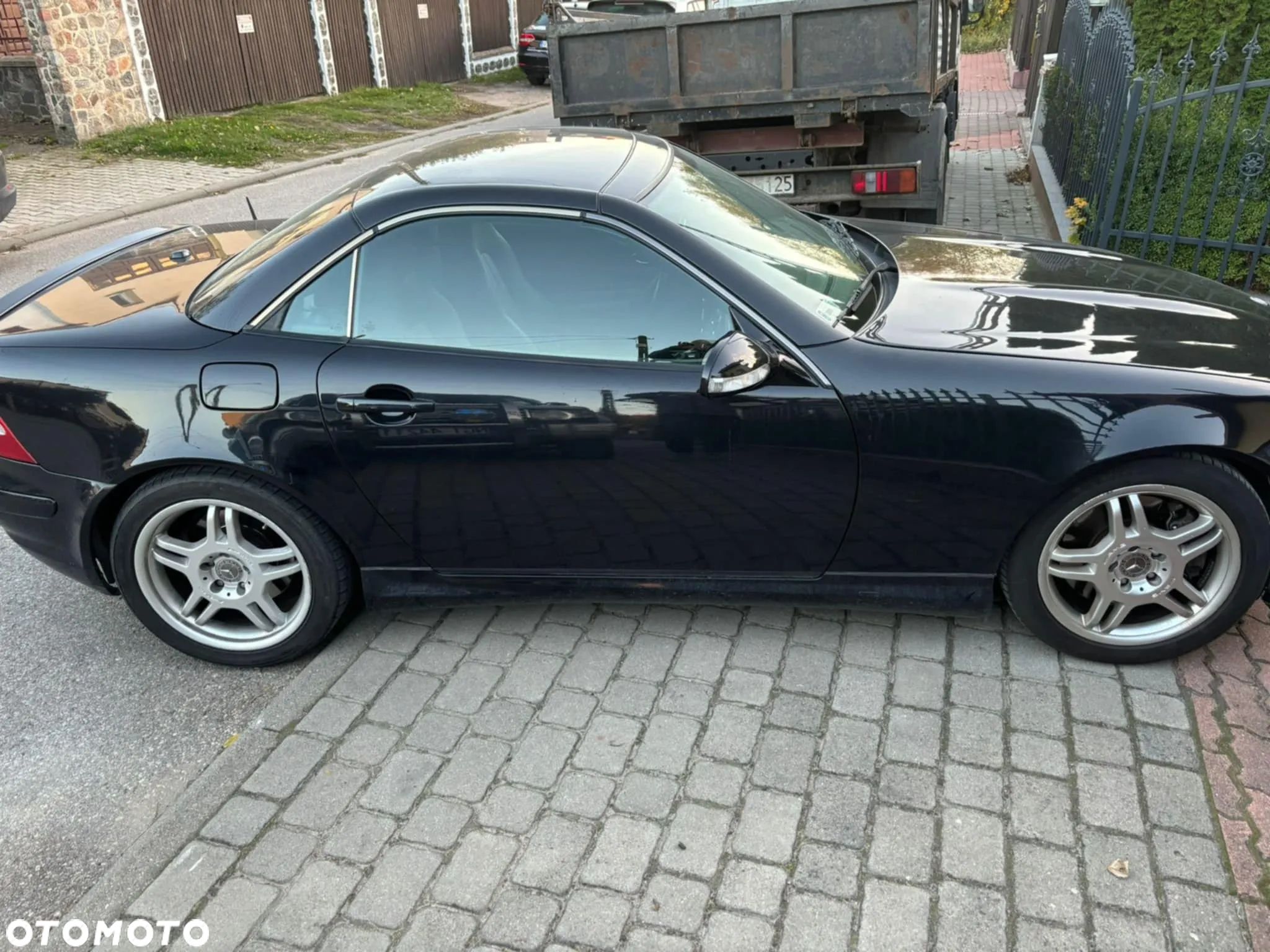 Mercedes-Benz SLK - 1