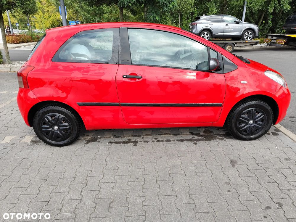 Toyota Yaris 1.0 Luna - 20