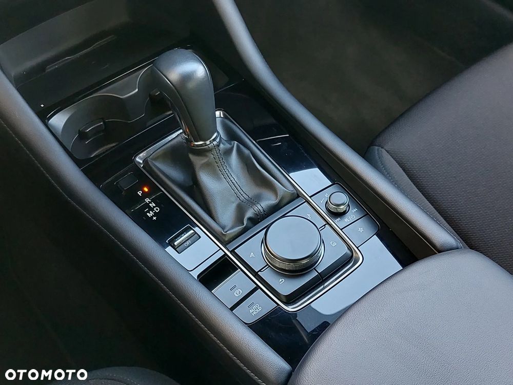 Mazda 3 - 13
