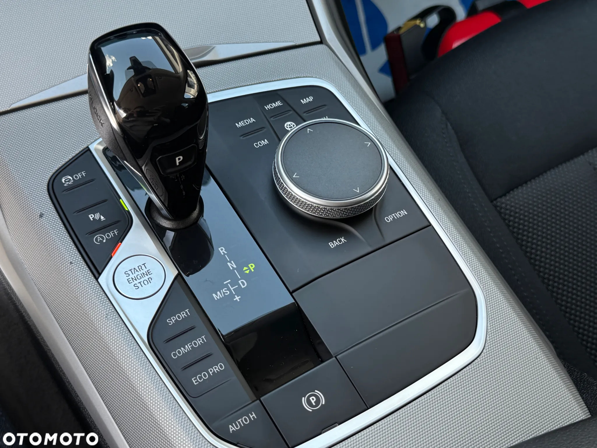 BMW Seria 3 318i Advantage - 22