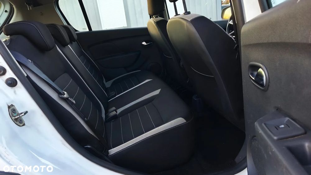 Dacia Sandero Stepway 0.9 TCe Laureate S&S Easy-R - 33