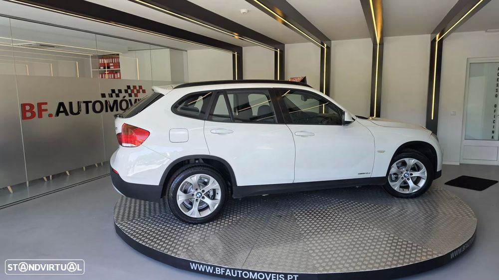 BMW X1 18 d sDrive - 9