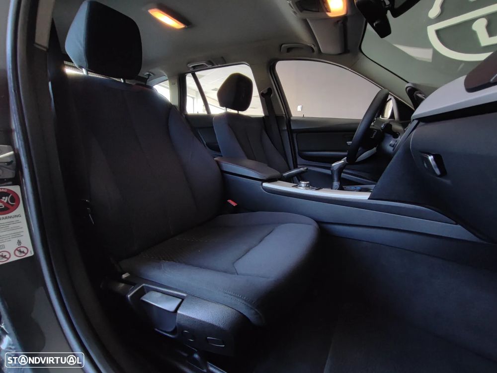 BMW 318 d DPF Edition Sport - 45