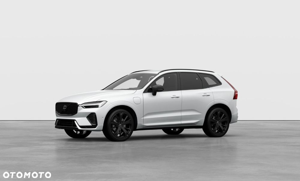 Volvo XC 60 T6 Plug-In Hybrid AWD Plus Black Edition - 1