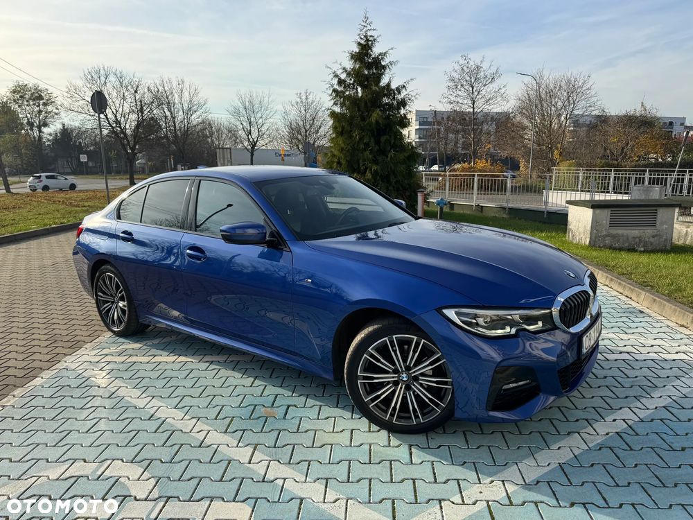 BMW Seria 3 318d M Sport - 1