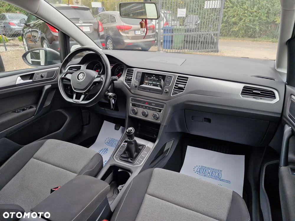 Volkswagen Golf Sportsvan - 25