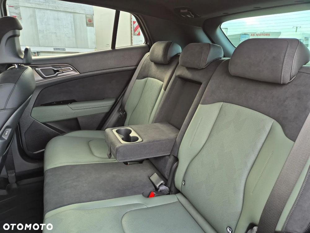 Kia Sportage 1.6 T-GDI HEV Anniversary 4WD - 16