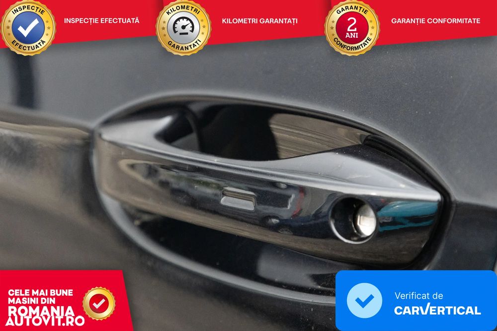 Volkswagen Golf 1.0 eTSI DSG MHEV Life - 26