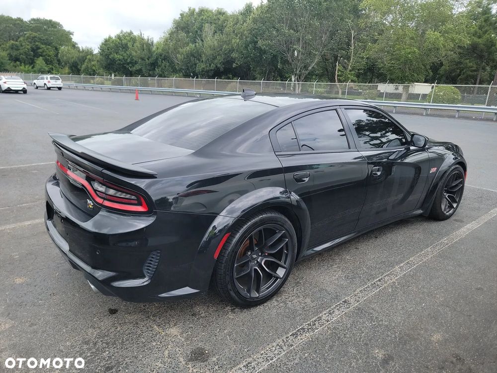 Dodge Charger 6.4 Scat Pack Widebody - 4