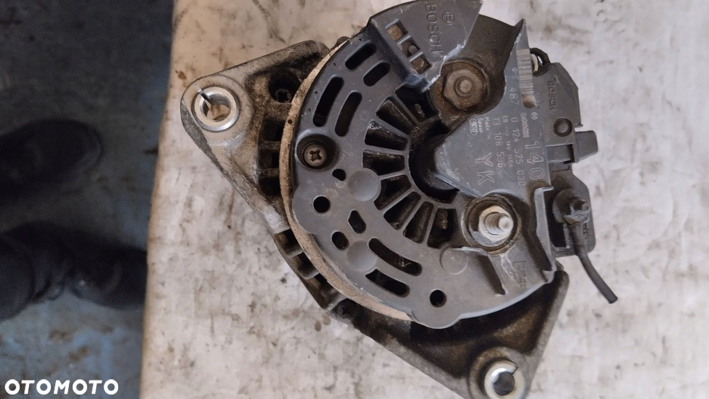 ALTERNATOR OPEL VECTRA C SIGNUM 2.2 DTI 0124525030 13108596 - 3