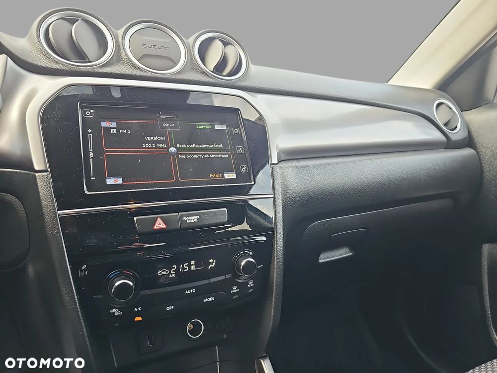 Suzuki Vitara 1.4 Boosterjet SHVS Elegance 2WD - 11