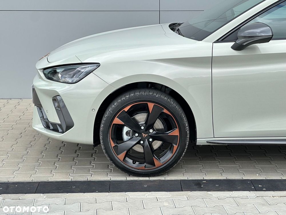 Cupra Leon Sportstourer 2.0 TSI 4Drive DSG - 11