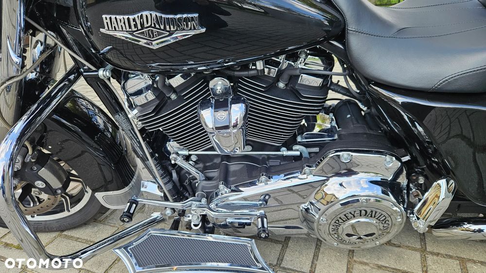 Harley-Davidson Touring Road King - 15