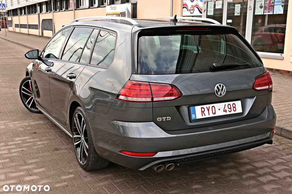 Volkswagen Golf GTD 2.0 TDI SCR DSG - 17