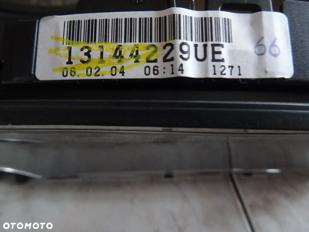 LICZNIK ZEGARY VECTRA C GTS SIGNUM CHROM CZYSTY  BENZYNA FULL KOD PIN 0 KM - 7
