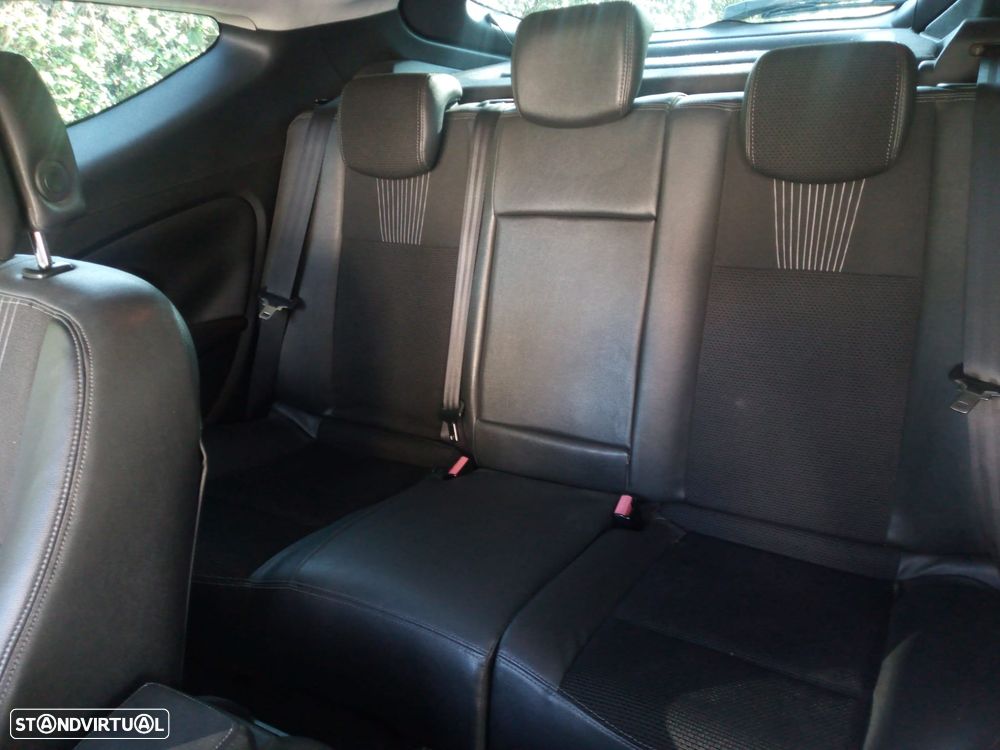 Renault Mégane Coupe 1.5 dCi Dynamique S - 12