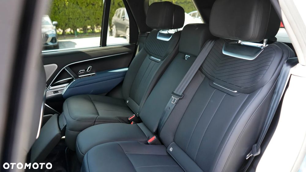 Land Rover Range Rover 4.4 V8 P615 mHEV SV - 23