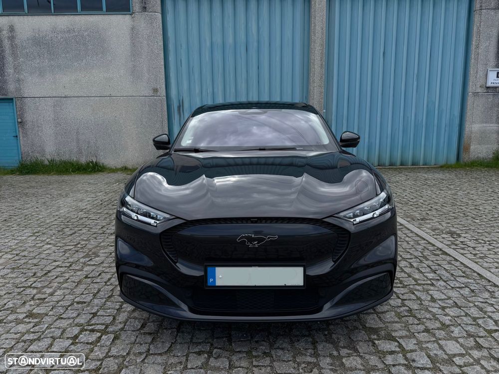 Ford Mustang Mach-E - 1